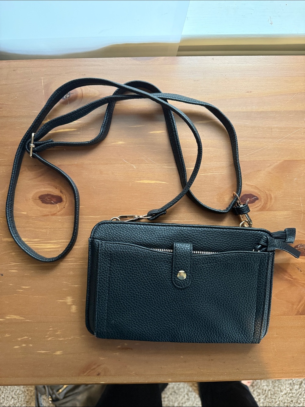 Black Crossbody Wallet Bag - Classic Women's Shoulder Bag
